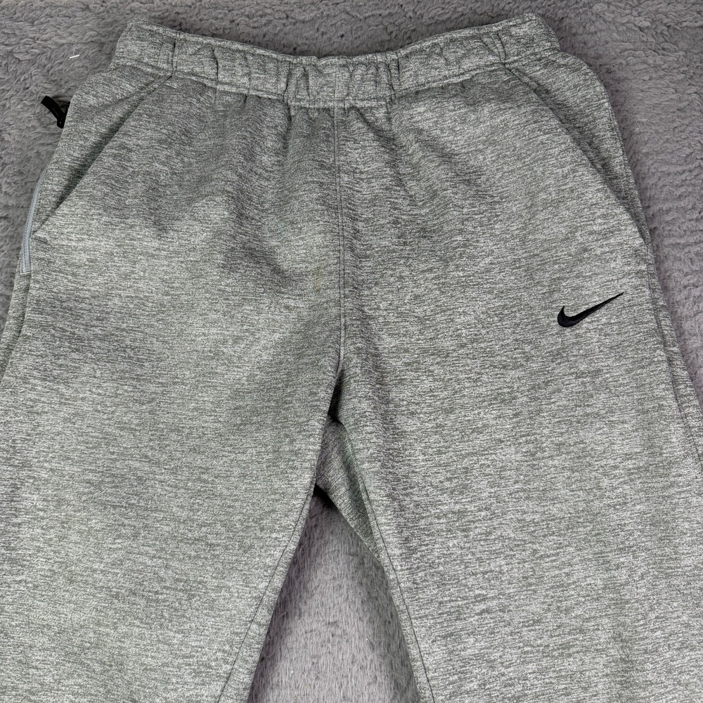 Nike THERMA-FIT Sweatpants Mens M Gray Open Hem Fleece 31" DQ4856 Zip Pocket